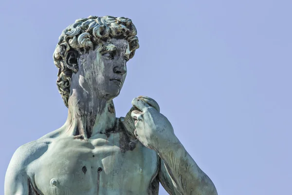 大卫雕像，位于意大利佛罗伦萨Micheal Angelo公园 — 图库照片