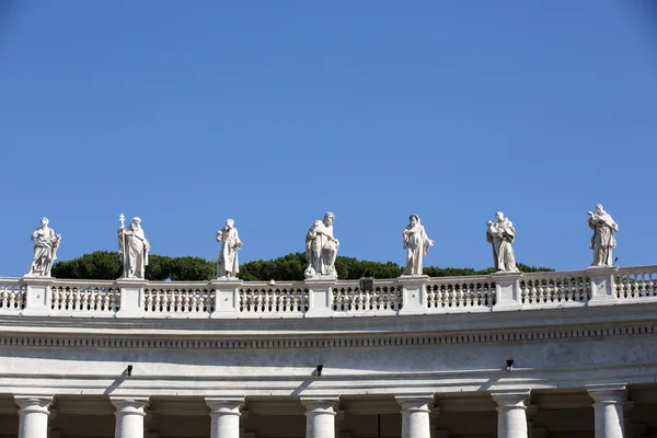 Colonnades i Vatikanen — Stockfoto