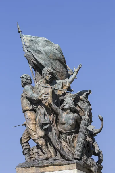 Estátua em Monumento a Vittorio Emanuele II na Piazza Venizia, Ro — Fotografia de Stock