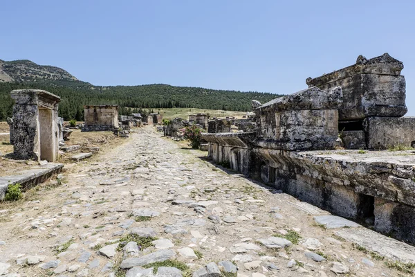 Ruines de la nécropole nord de Hierapoli, Denizli, Turquie — Photo