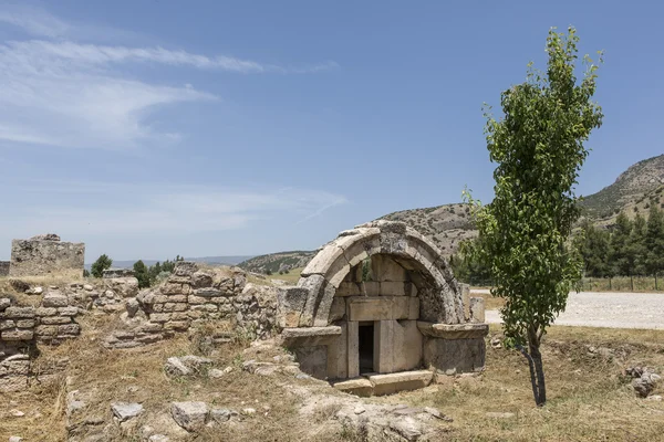Ruines de la nécropole nord de Hierapoli, Denizli, Turquie — Photo