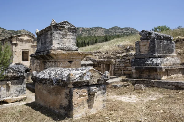 Tumba en la Necrópolis del Norte de Hierapoli, Denizli, Turquía — Foto de Stock