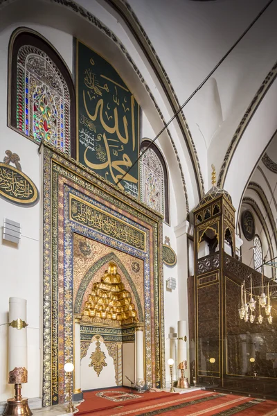 Mihrab van grote moskee in bursa — Stockfoto