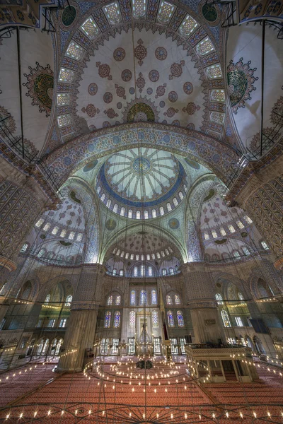 Vista interna da Mesquita Azul, Sultanahmet, Istambul — Fotografia de Stock