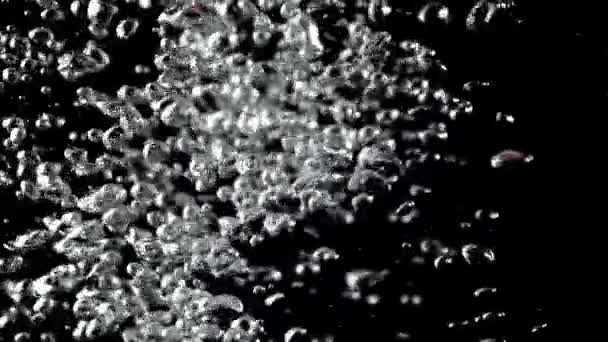 Burbujas de aire bajo el agua. Filmado en cámara lenta 1000 fps. — Vídeo de stock