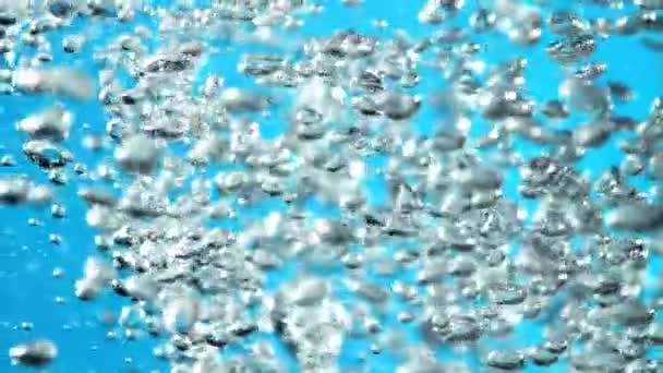 Gelembung udara di bawah air. Difilmkan adalah gerakan lambat 1000 fps. — Stok Video