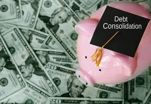 Piggy Bank Com Tampa Graduação Dinheiro Texto Consolidação Dívida — Fotografia de Stock
