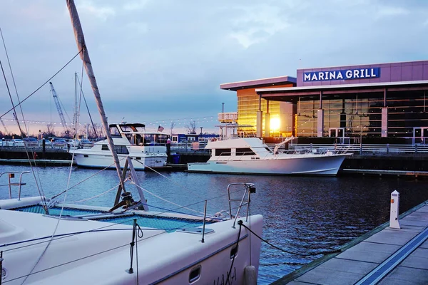 Wilmington Usa 2021 Boats Marina Marina Grill Restaurant Cape Fear — стокове фото