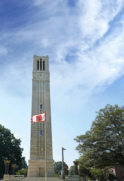 Raleigh Eua 2022 Torre Sineira Campus Universidade Estadual Carolina Norte — Fotografia de Stock