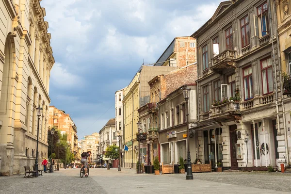 Promenade in historical center of Bucharest — Stock Photo, Image