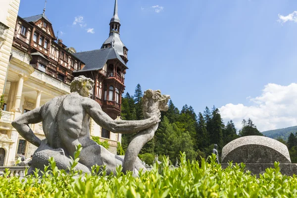 Peles kastély, Szinája, Románia — Stock Fotó