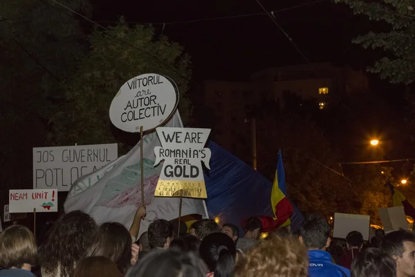 Proteste contro l'estrazione dell'oro di cianuro a Rosia Montana — Foto Stock