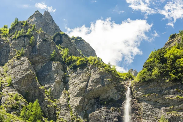 Cachoeiras em Bucegi Mountains, Roménia — Fotografia de Stock