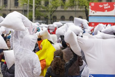 Uluslararası yastık savaşı günü