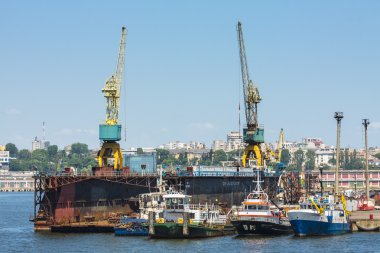towboats ve vinç Tersanesi