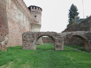Rocca Sforzesca di Soncino (çeviri: Soncino 's Sforza Fortress) Soncino, İtalya