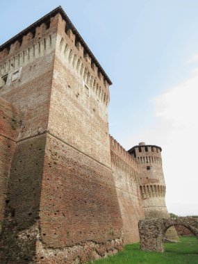 Rocca Sforzesca di Soncino (çeviri: Soncino 's Sforza Fortress) Soncino, İtalya