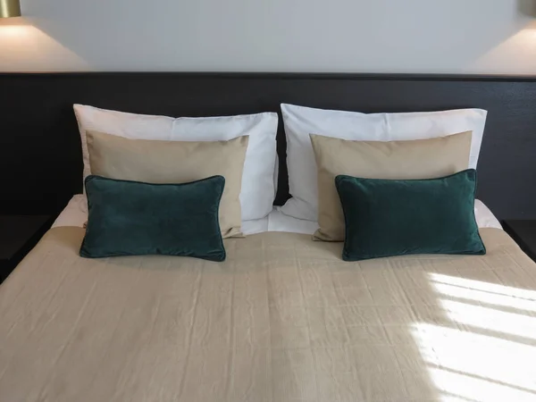 Vilnius Lithuania 2017 Budget Hotel Room Bed — 스톡 사진