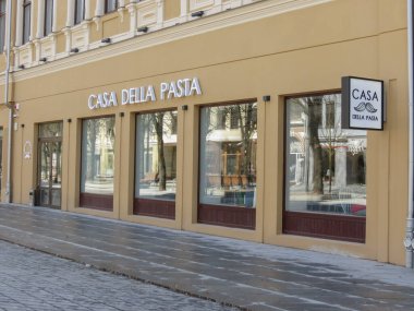 KAUNAS, LITHUANIA - CIRCA Nisan 2017: Casa della pasta, çeviri: 