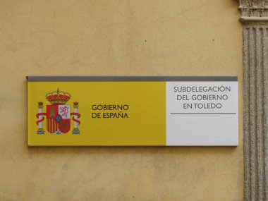 TOLEDO, İspanya - CIRCA SEPTEMBER 2022 Gobierno de Espana, Subdelegacion del Govierno en Toledo, Toledo Hükümeti, Toledo Hükümeti Subdelegasyonu