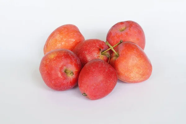 Κόκκινα Μήλα Καραμέλα Λευκό Φόντο — Φωτογραφία Αρχείου