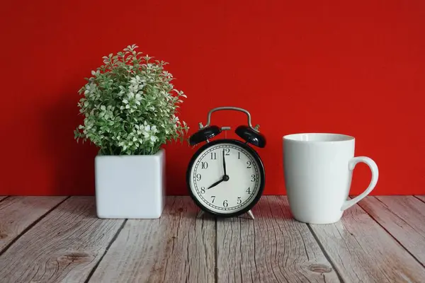 Artificial Flower Mug Table — Stockfoto
