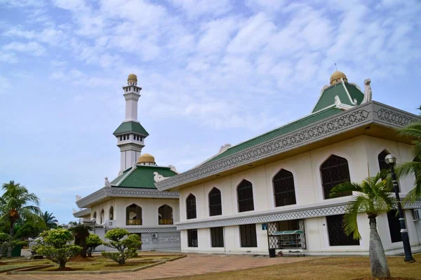 Melaka Malásia Fevereiro 2015 Vista Mesquita Azim Melaka Malásia — Fotografia de Stock