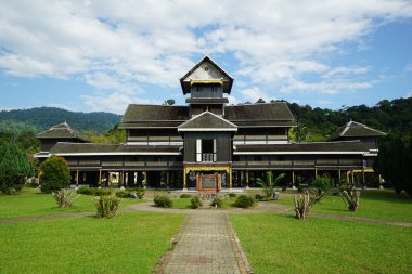 Malezya 'nın Negeri Sembilan bölgesinin Kuala Pilah ilçesine bağlı Kraliyet Müzesi manzarası