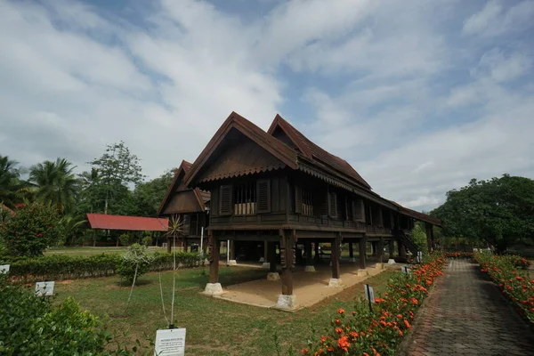 Teratak Museo Dedicado Vida Del Famoso Estudioso Malayo Zainal Abidin — Foto de Stock