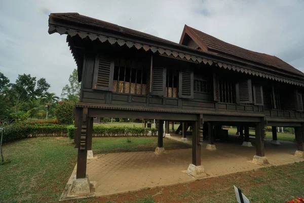 Teratak Ist Ein Museum Das Dem Leben Des Berühmten Malaysischen Stockfoto