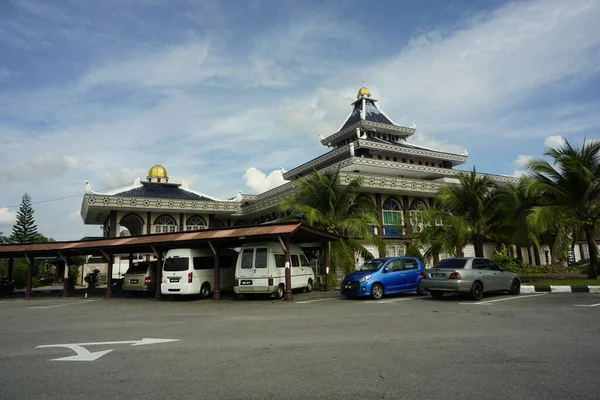 Melaka Malaysia August 2022 Side View Alor Alor Gajah Mosque — Stok fotoğraf