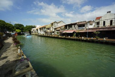 Melaka, Malezya-28 Ağustos 2022; Melaka Nehri manzarası