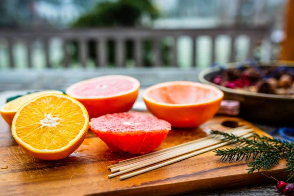 Alimentación Aves Invierno Hágalo Usted Mismo Energía Pájaro Bolas Grasa —  Fotos de Stock