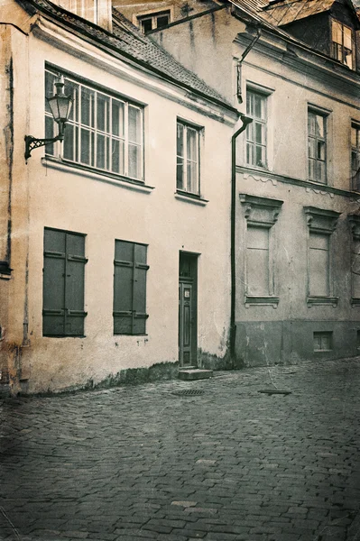 Vintage stijl foto van oude Europese stad straat — Stockfoto