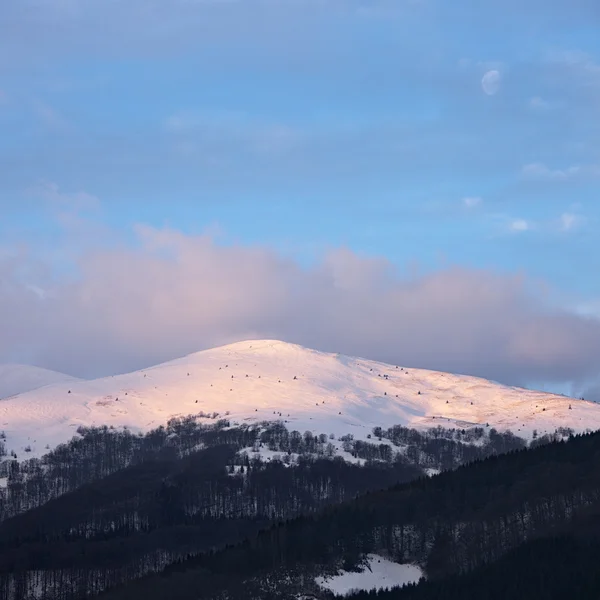 Carpathian mountains sunrise — Stock Photo, Image