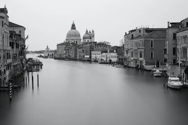 Svart och vitt foto Canal Grande — Stockfoto