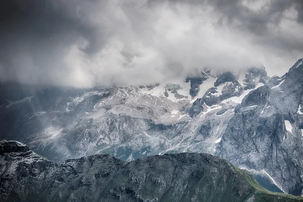 Mountains stormy weather — Stock Photo, Image