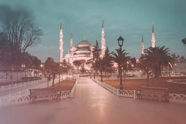 Retro-stijl foto van sultanahmet blauwe moskee — Stockfoto