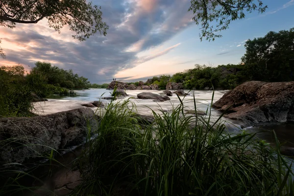 Summer evening at the river — Stock Photo, Image