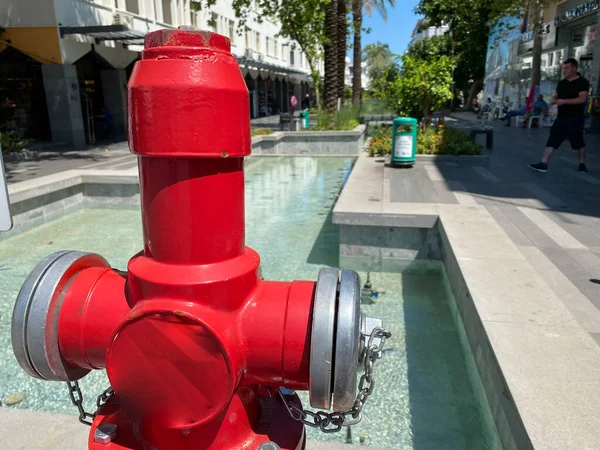 ニューヨーク市の通りの古い赤い火の消火栓 非常用消火アクセスの火 Hidrant — ストック写真