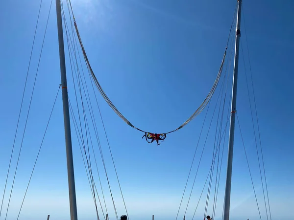 Atração Estilingue Extrema Parque Cidade — Fotografia de Stock