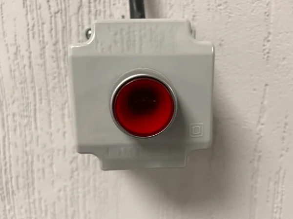 Bouton Rouge Pour Arrêt Urgence Des Équipements Industriels Feu Rouge — Photo