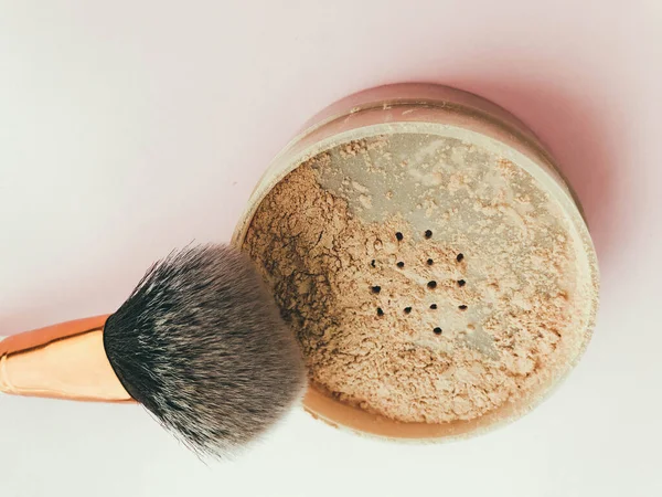 Powder Brush Bright Pink Background Fluffy Brush Applying Friable Textures — Stock Photo, Image
