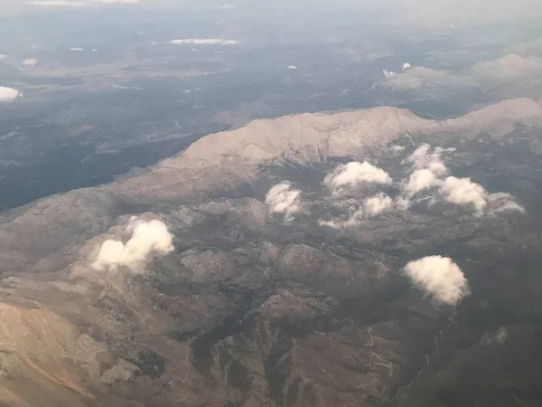 Montanha Pico Sobre Nuvens — Fotografia de Stock