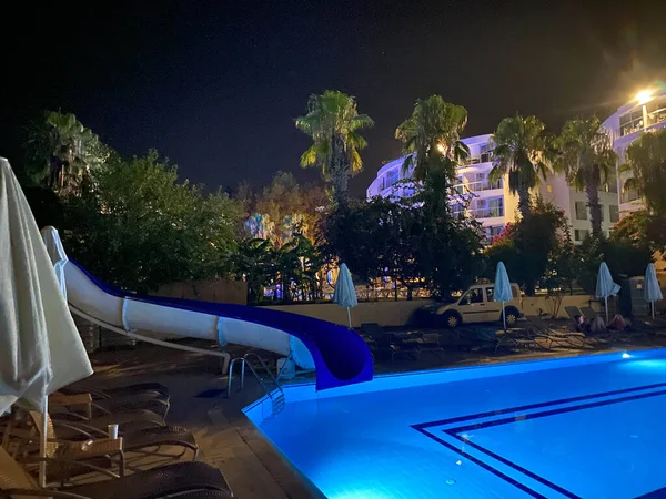 lüks hotel, phuket, Tayland, gece aydınlatma.