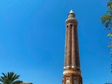 Arap Müslüman Camii 'nin güzel tarihi kulesi..