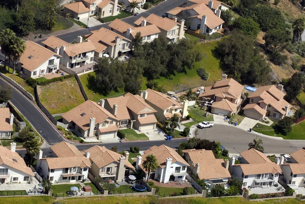 Aerial view of houses in a middle class tract. — Stock Photo, Image