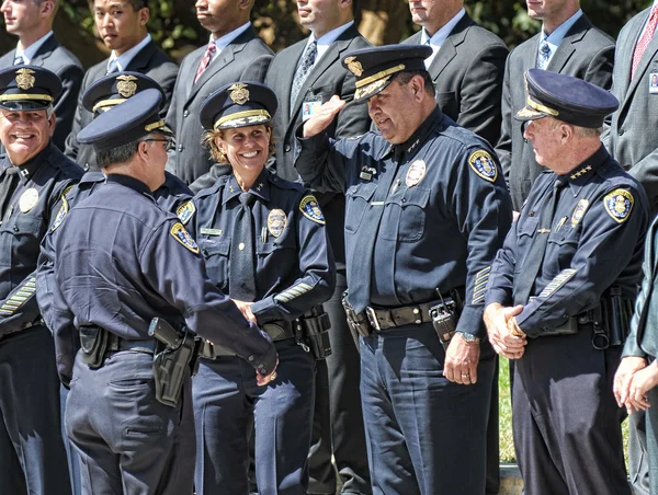 Politie pensioen ceremonie in san diego, Californië — Stockfoto