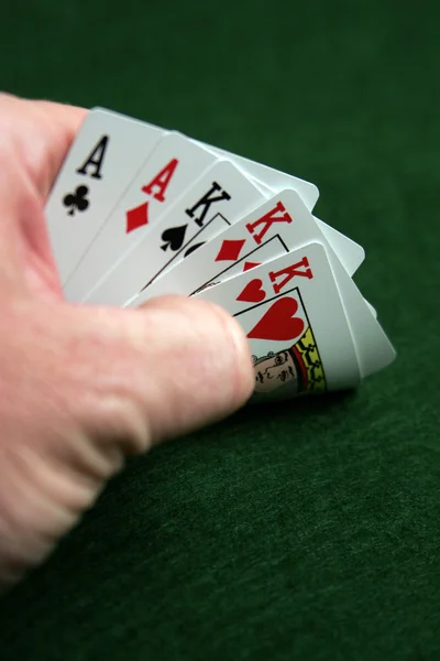 Onthullende onderdeel van een goede pokerhand — Stockfoto