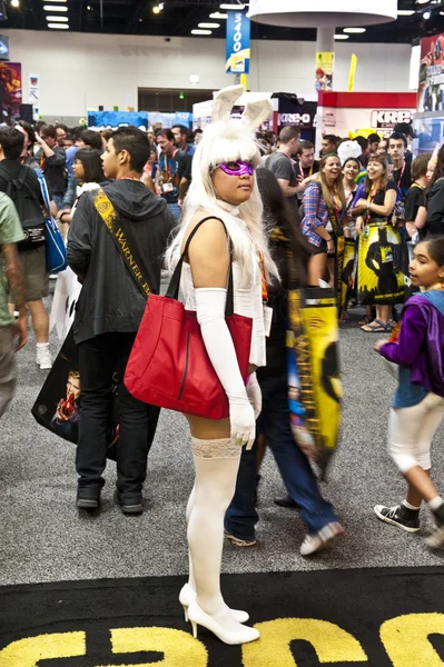 SAN DIEGO, CALIFORNIA - JULY 13: An unknown participant walks in a scanty bunny costume while at Comicon in the Convention Center on July 13, 2012 in San Diego, California. — Stock Photo, Image